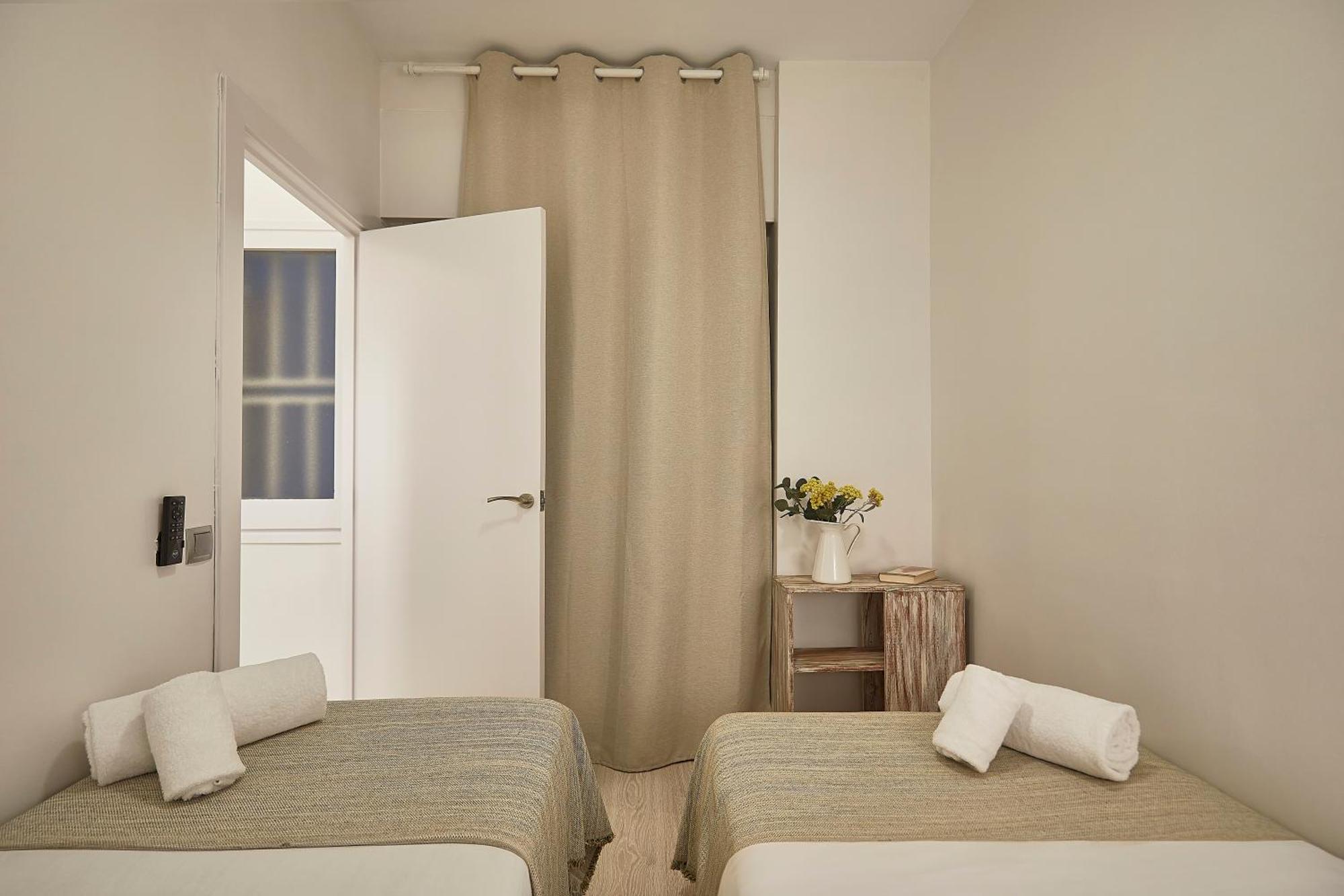 Bbarcelona Modern Eixample Flat Apartment Bagian luar foto